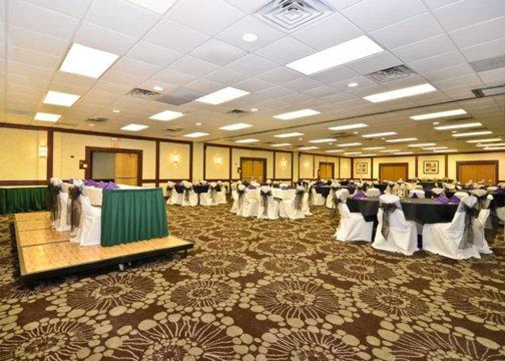 Quality Inn & Conference Center Akron Restoran foto